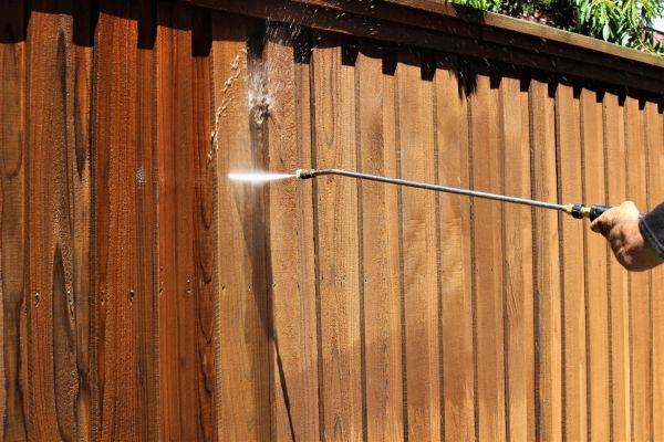 Fence Cleaning in Slidell