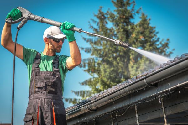 Gutter Washing in Slidell