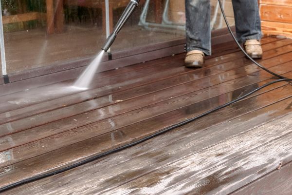 Pool Deck Power Washing in Slidell