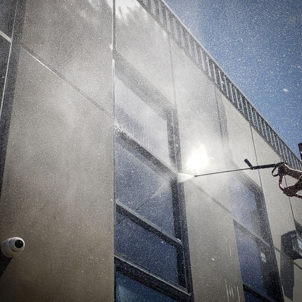 Exterior Building Washing in Slidell