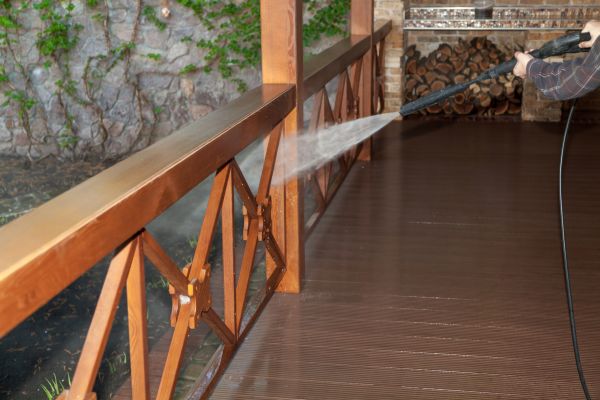 Porch Dirt Removal in Slidell
