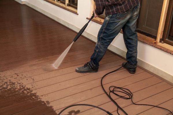 Veranda Cleaning in Slidell