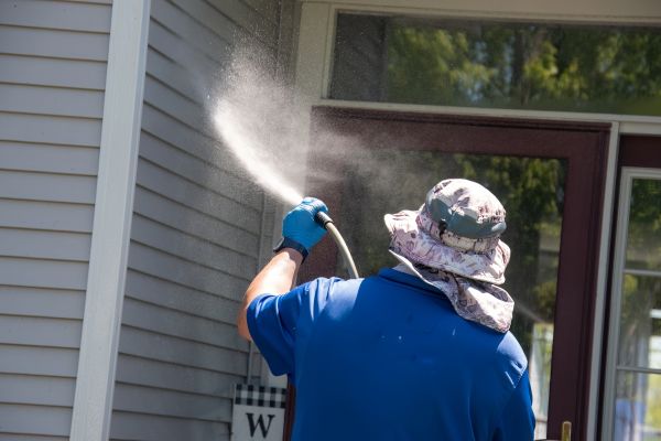 Siding Pressure Washing in Slidell